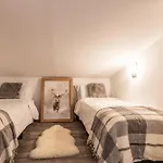 Дом отдыха Hellochalet - The Matterhorn Heaven - Ski-in Ski-out *