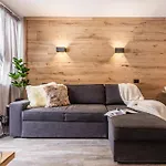 Дом отдыха Hellochalet - The Matterhorn Heaven - Ski-in Ski-out Брей-Червиния