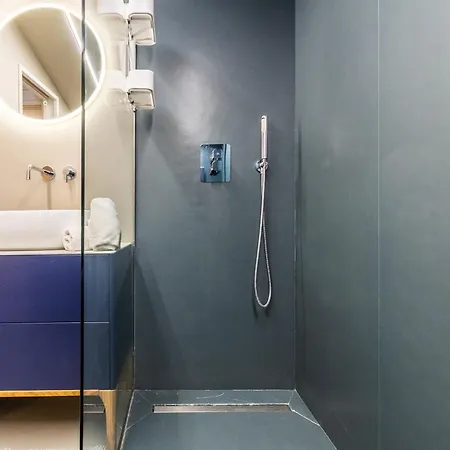 Дом отдыха Hellochalet - The Matterhorn Heaven - Ski-in Ski-out Брей-Червиния